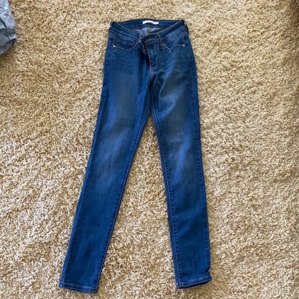 Levi skinny jeans